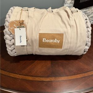 Bearaby NWT Organic Cotton Weighted Knit Blanket